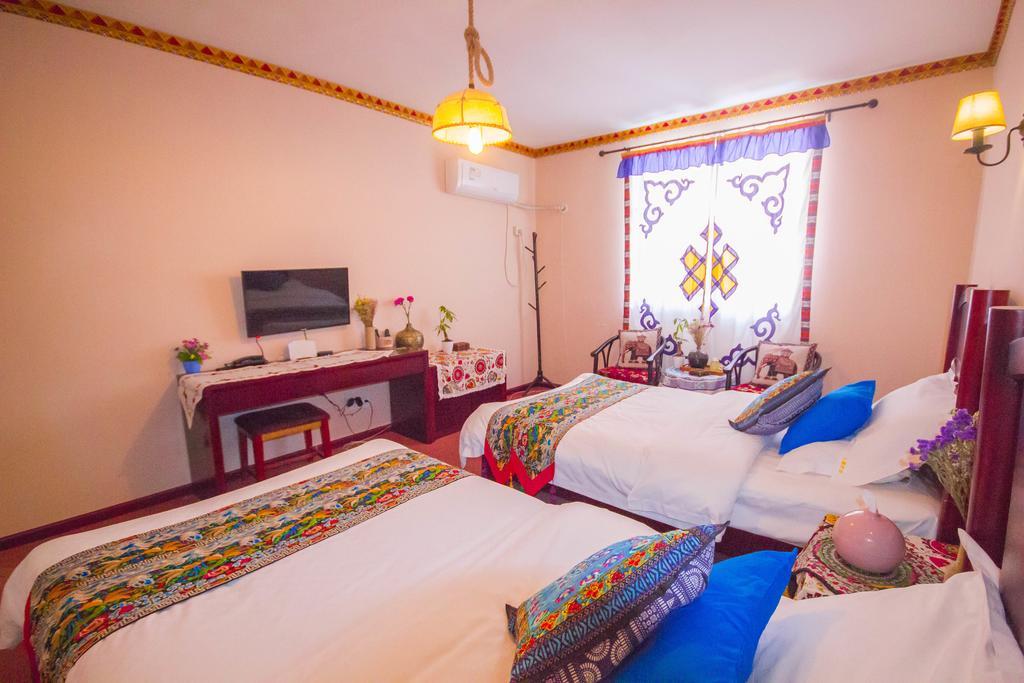 Wo Home Hostel Jiuzhaigou Exterior photo